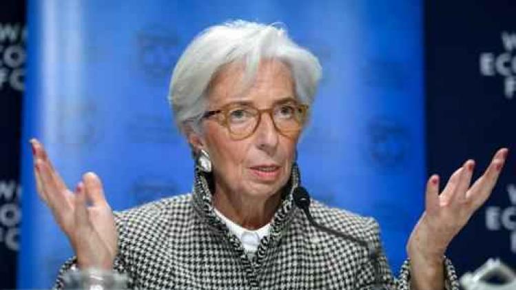 A Davos, Lagarde met en garde contre tout laisser-aller face à la reprise