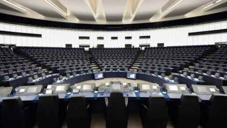Les eurodéputés durcissent les règles de financement des partis politiques européens