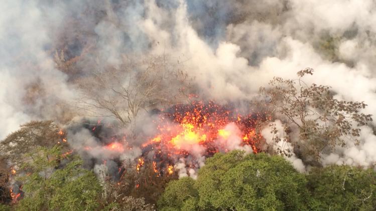 Hawaii volcano erupts, spewing lava and prompting thousands to flee