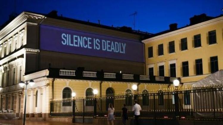 Le sort des gays tchétchènes illumine le palais présidentiel à Helsinki
