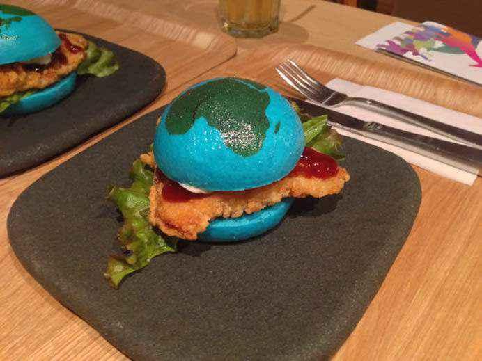 Blue-Burger-2.jpg