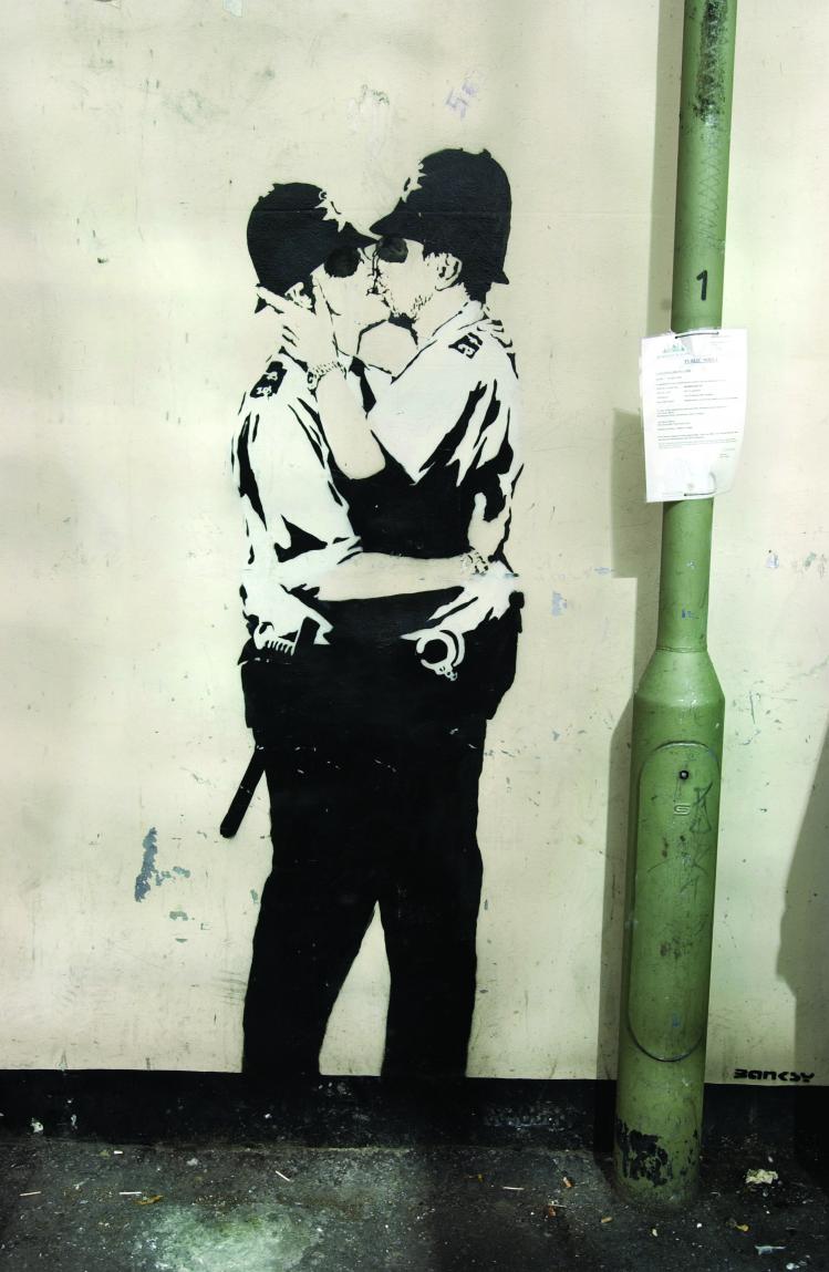 La-loi-et-lordre-Banksy.jpg