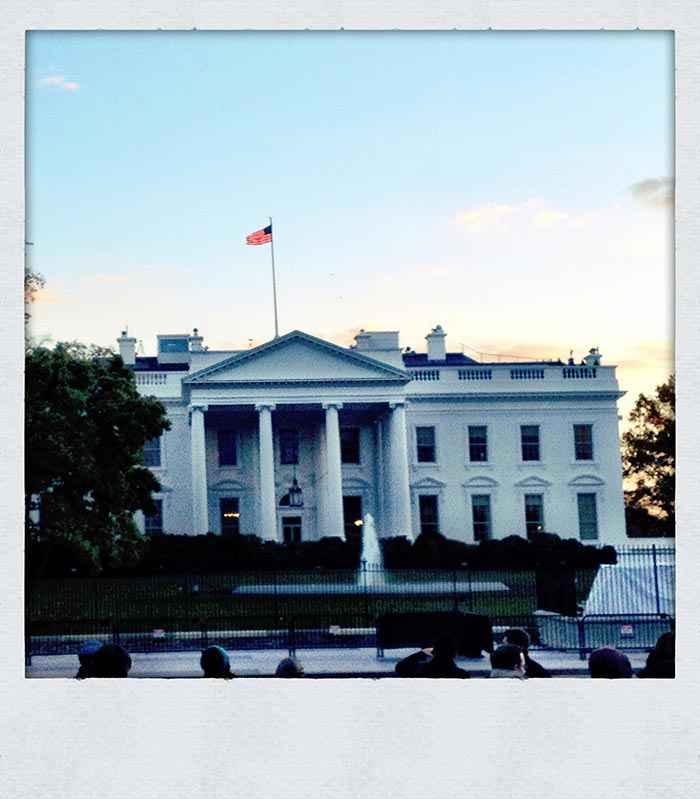 MW009_checkin-whitehouse.jpg