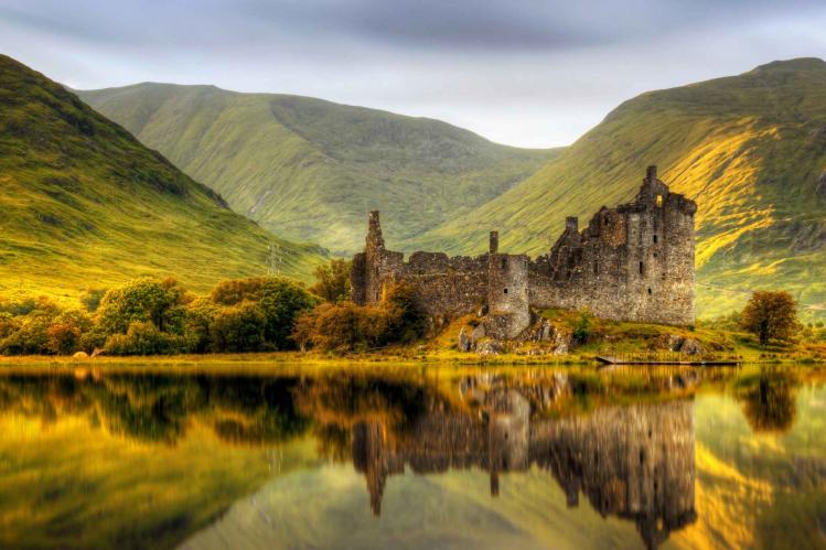 europe-england-scotland-castle-highlands-xlarge.jpg