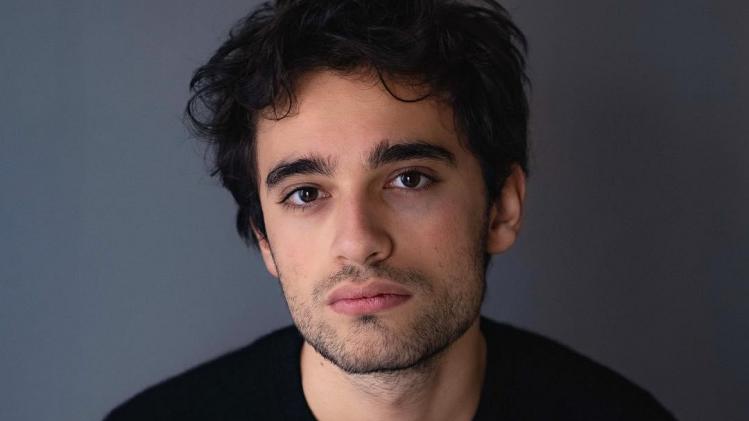 44693749_320400101886946_8430294584472486626_n