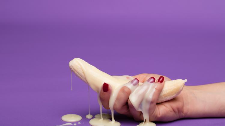 deon-black-bzBHUpScrX4-unsplash