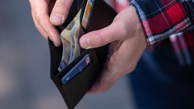 emil-kalibradov-swIN9v5uS5Y-unsplash