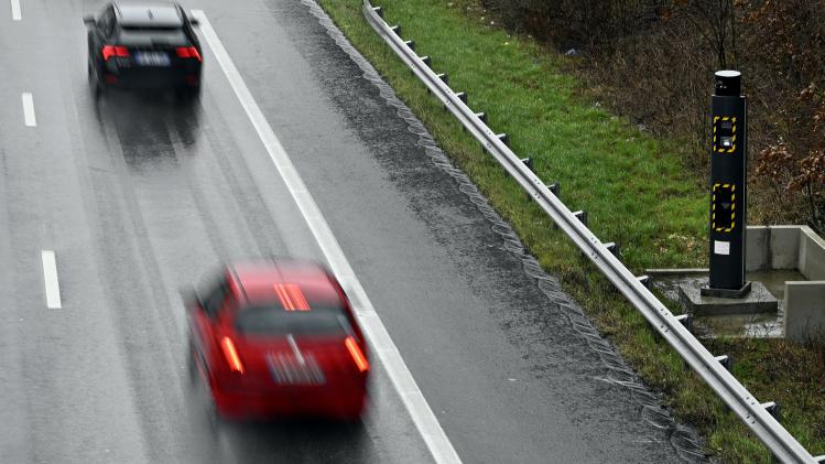 Un adolescent de 15 ans emprunte la voiture de ses parents et est flashé à 168km/h sur l’autoroute
