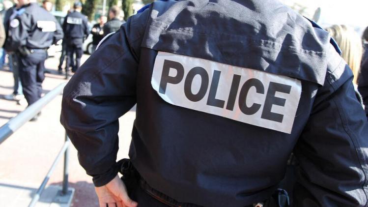 Attaque au couteau dans un parc en France: plusieurs enfants grièvement blessés (vidéo)