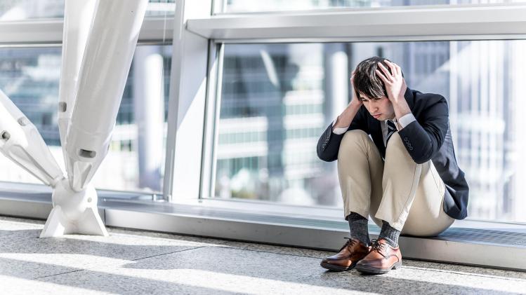 GENERIC_Japon_homme_man_hone_ashame_job_travail_demission_ba14833b99