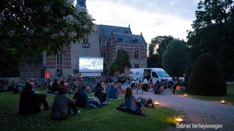 010722005870-2 - Copyright