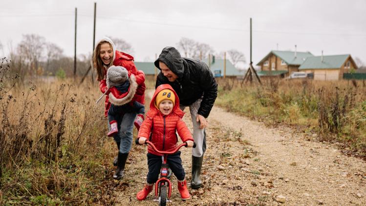 pexels-yan-krukau-5792909