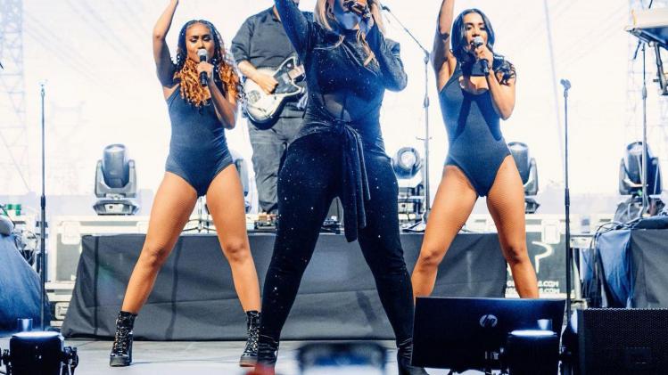 CAPTURE_Bebe_Rexha_on_Instagram_7a872124dd