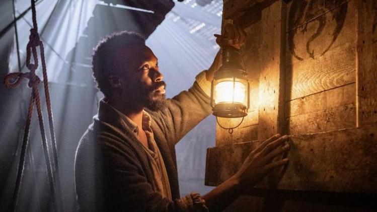 dracula-signe-un-retour-terrifia