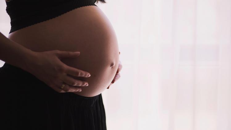Improbable: elle tombe deux fois enceinte en moins de trois semaines