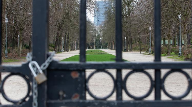 Rafales de vent à Bruxelles: voici les parcs et espaces verts qui seront fermés