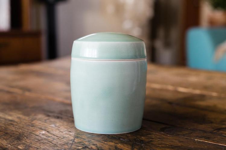 transformation-cendres-proches-decedes-vaisselle-3