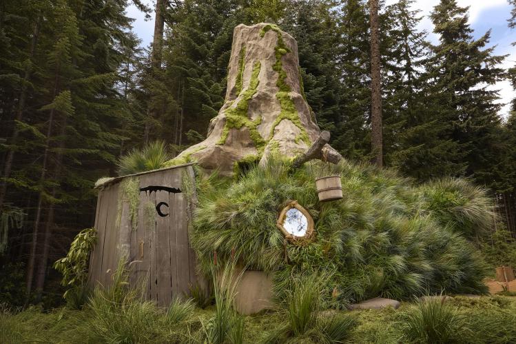 03 - Shrek Airbnb - Outhouse - Credit Alix McIntosh