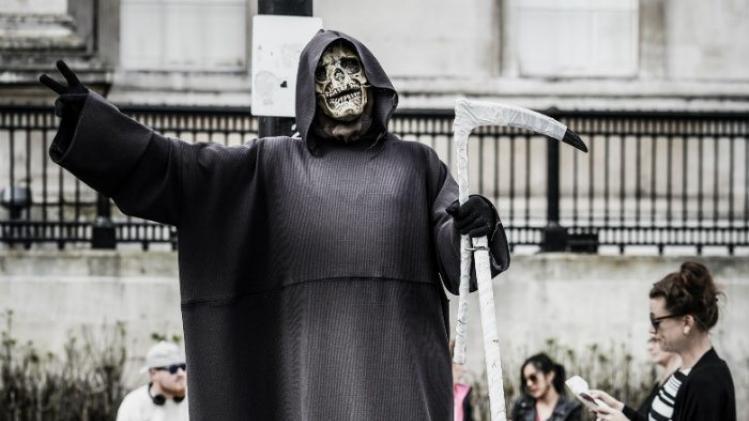 photo-1524610678334-7e50405ebfa2 (1)