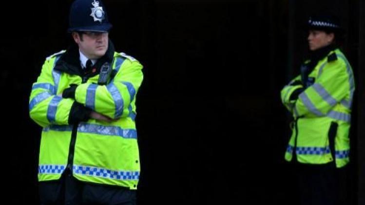 Britse politie pakt twee 15-jarigen op wegens beramen van terreurdaden