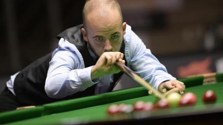 Brecel stoot vlot door naar tweede ronde