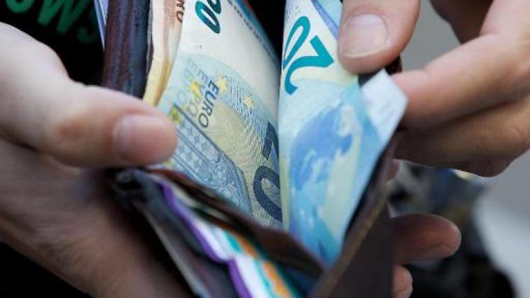 Belg verdient gemiddeld 3.329 euro per maand