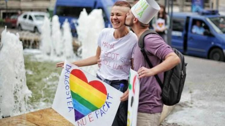 Roemenen naar de stembus voor referendum over verbod op homohuwelijk