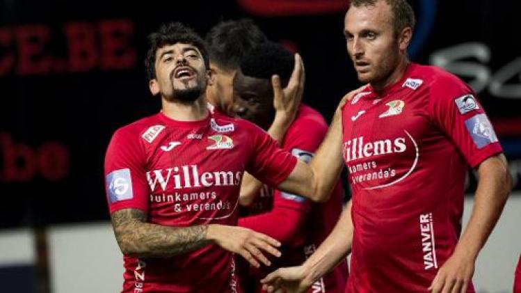 Jupiler Pro League - Waasland-Beveren en Oostende spelen gelijk in zoutloos duel