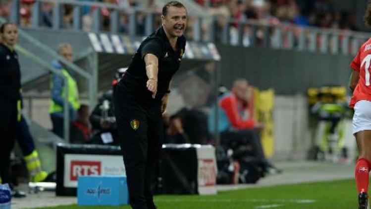 Kwal. WK voetbal (v) - Bondscoach Serneels looft zijn "fantastische team" na uitschakeling