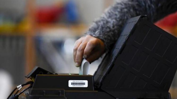 Eén stembureau in Vlaanderen nog niet open gegaan