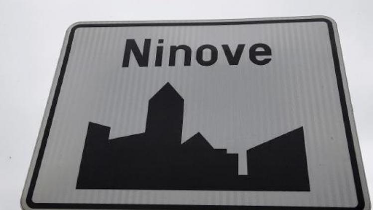Ninove: Vlaams Belang met Forza Ninove op zucht van absolute meerderheid
