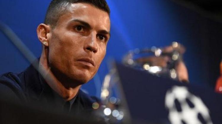 Ronaldo verzekert "voorbeeld" te zijn op en naast het veld