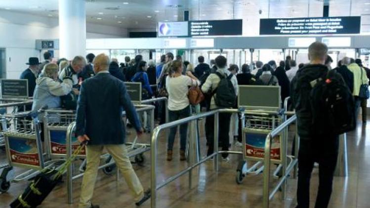 Bijna 29.000 illegale gezondheidsproducten ontdekt op luchthavens Zaventem en Luik