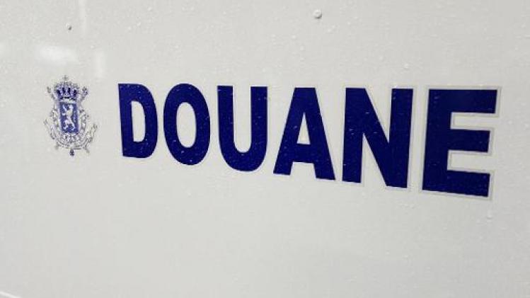 Douaniers viseren niet meer alle vluchten