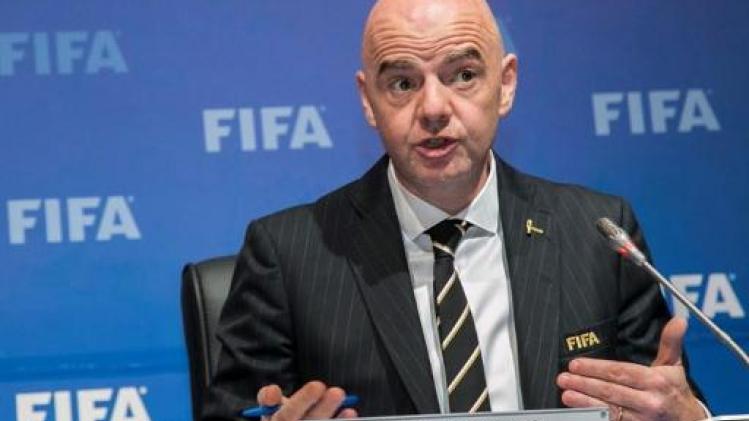 FIFA-voorzitter Infantino hielp PSG en Manchester City bij financieel gesjoemel