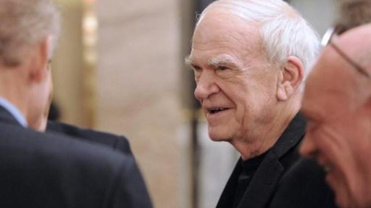 Milan Kundera mag opnieuw Tsjech worden
