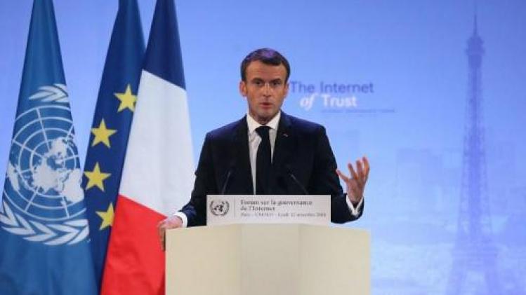 Macron: "Meer regulering op internet onvermijdelijk bij aanpak haatboodschappen"