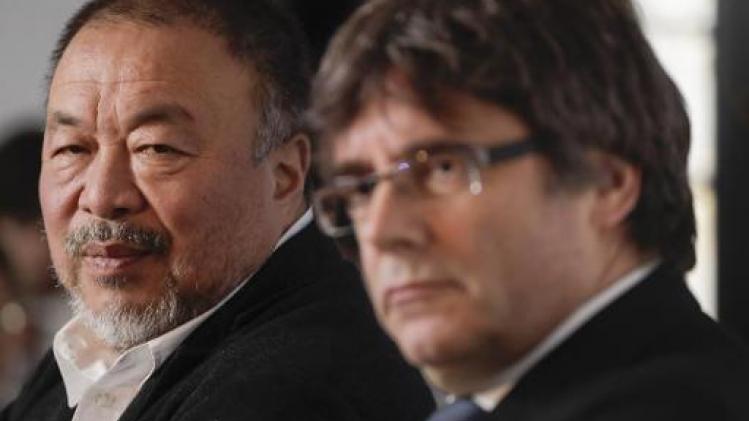 Dissidenten Ai Weiwei en Puigdemont in dialoog over democratische visie