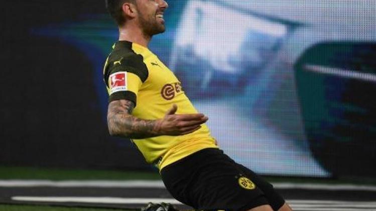 Dortmund neemt Paco Alcacer definitief over van Barcelona