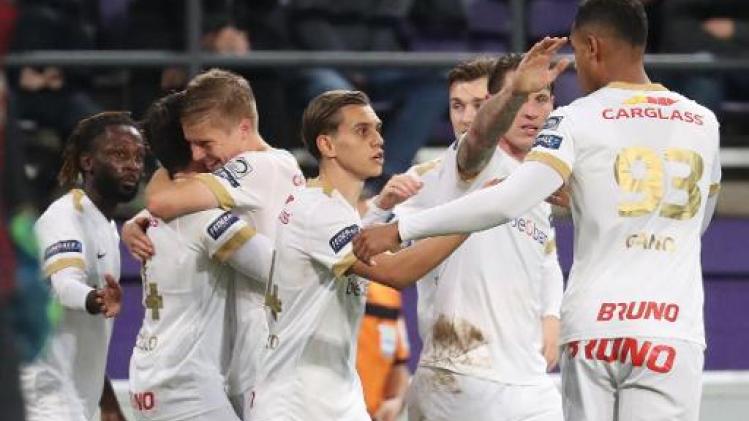 Pozuelo bezorgt Genk de zege in matige topper in Anderlecht