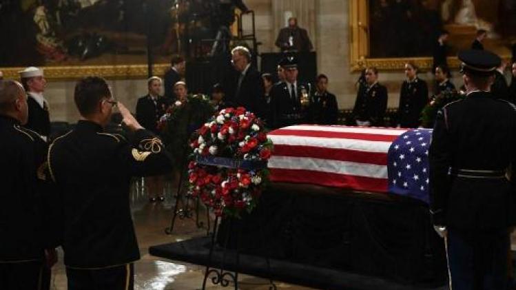 George H.W. Bush overleden - Lichaam Bush opgebaard in Capitool