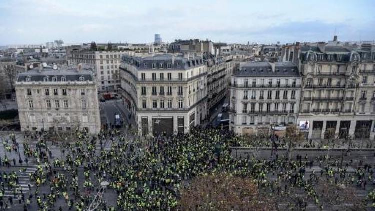 1.500-tal actievoerders verzamelen op Champs-Elysées
