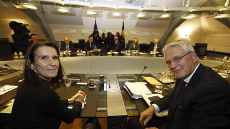 Nieuwe federale coalitie - Voor Peeters is vertrouwensstemming niet nodig