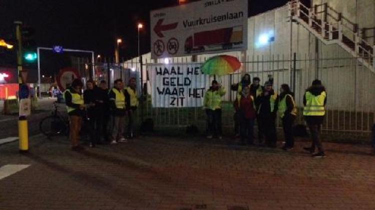 Actie van "gele hesjes" aan toegangspoort brouwerij AB InBevin Leuven