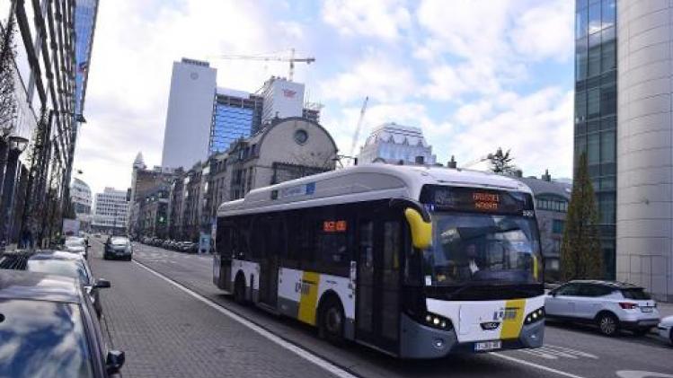 Minder boetes wegens overlast op Lijn-bussen in 2018