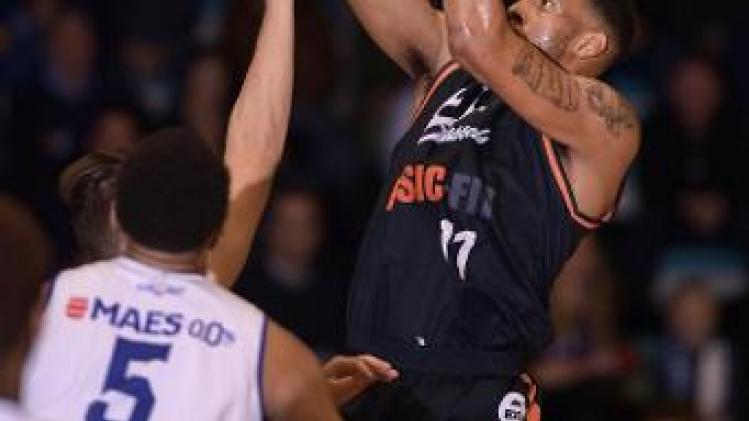 EuroMillions Basket League - Brussels verslaat Antwerp met 86-79