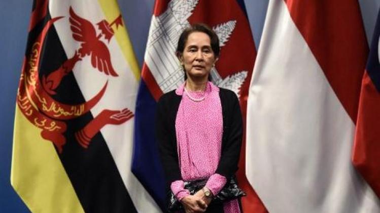 Zuid-Koreaanse ngo trekt mensenrechtenprijs Aung San Suu Kyi in
