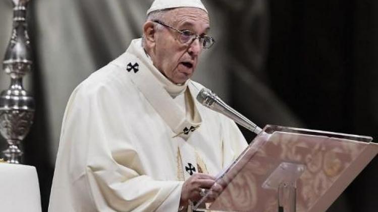 Paus Franciscus: "Niemand zal ongestraft blijven voor kindermisbruik"