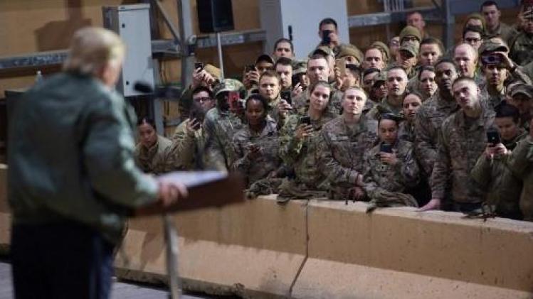 Trump brengt kerstbezoek aan Amerikaanse troepen in Irak