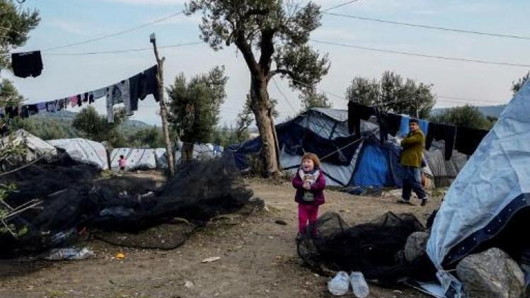 Migrant dood aangetroffen in vluchtelingenkamp op Lesbos